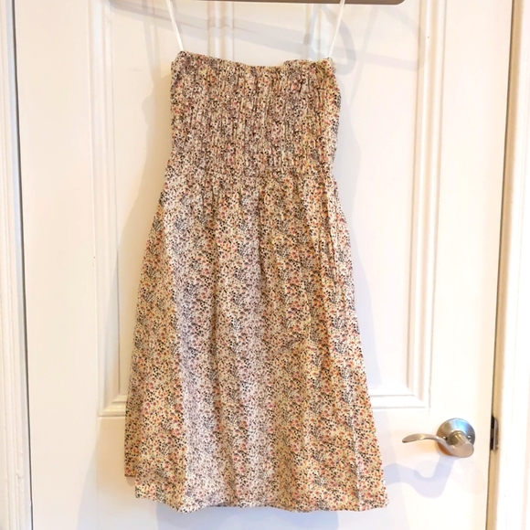 Floral strapless summer dress, size small - Picture 4 of 5